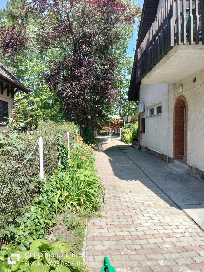 Balassa House Шіофок Екстер'єр фото